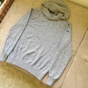 Greyson Wool Cashmere Koko Hoodie in Light
Grey Heather